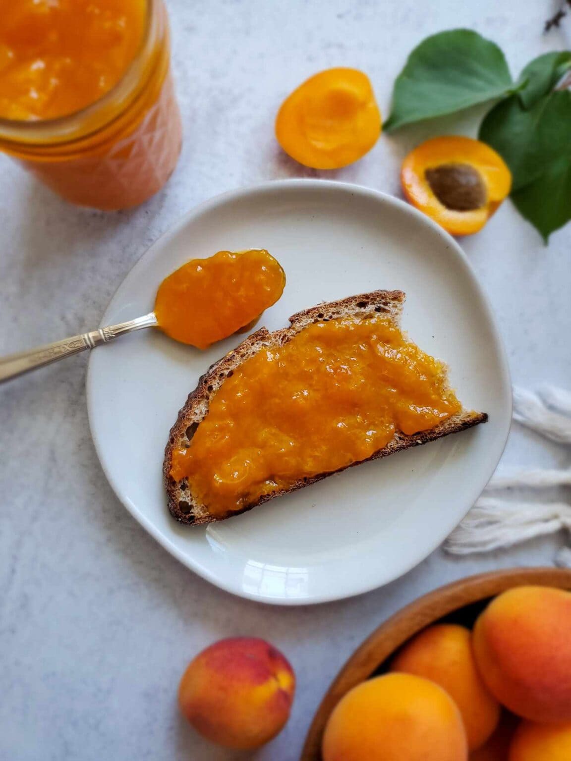 Simple Low Sugar Apricot Jam with Lemon Juice (No Pectin) Homestead