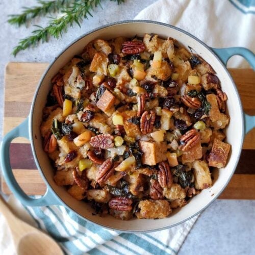 Vegan Sourdough Bread Stuffing with Apple, Kale and Cranberry