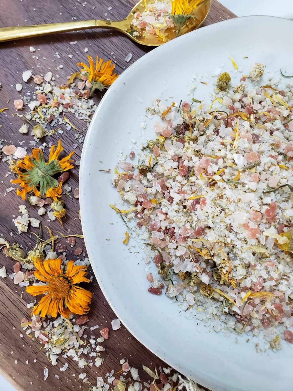 DIY Bath Salt Recipe (How to Make Soothing Bath Salts) ~ Homestead and Chill