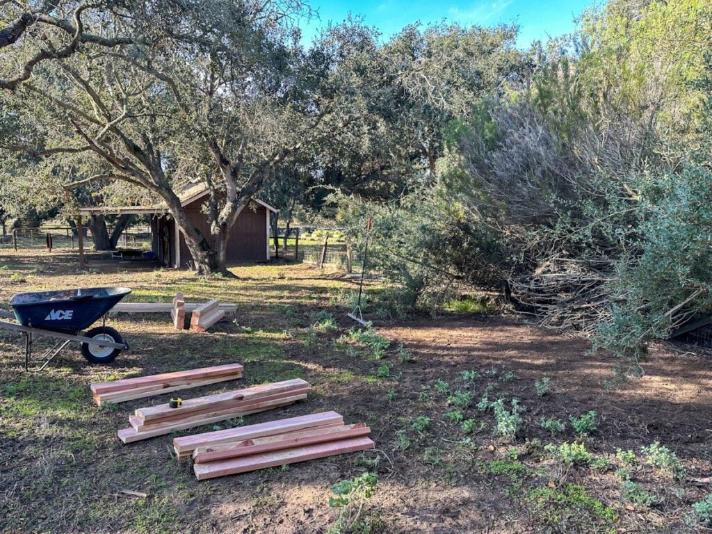 How to Build a Compost Bin: Step-by-Step Guide with Photos ~ Homestead ...