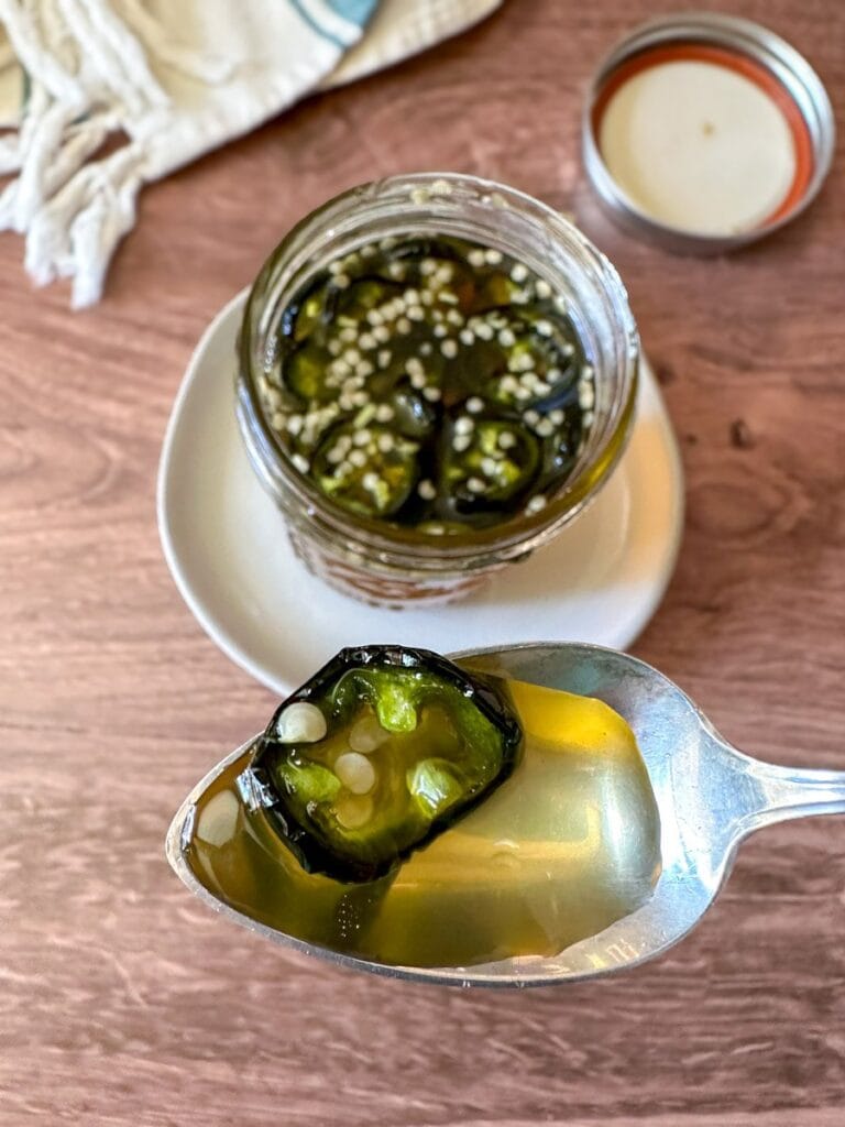 Easy Hot Pepper Honey Recipe (Fermented Jalapeño Honey) Homestead and