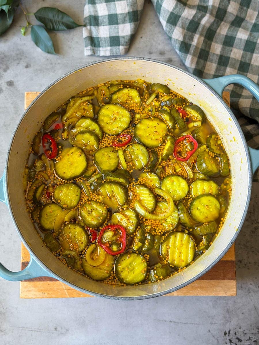 Best Bread and Butter Pickles Recipe (Canning or Refrigerator)